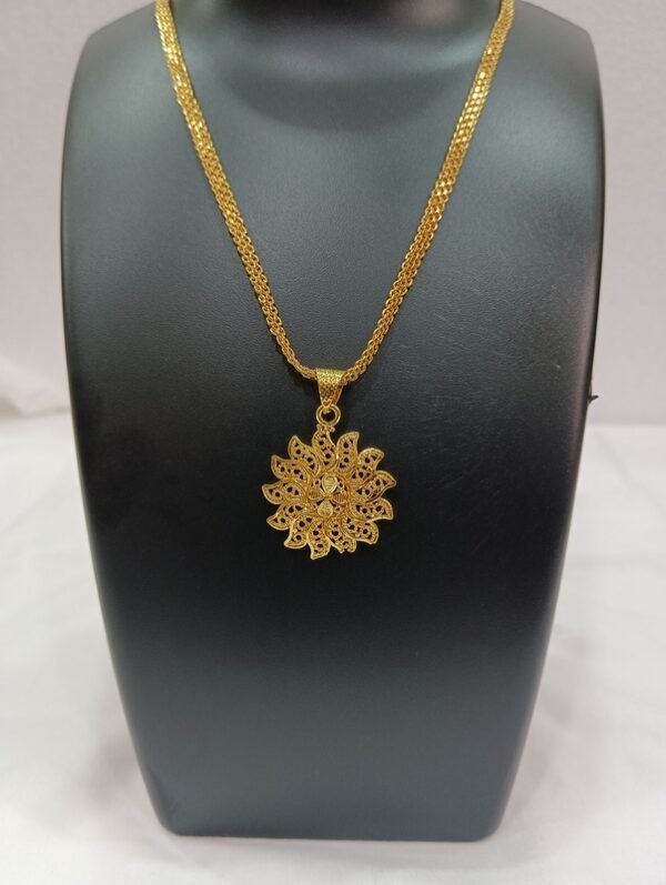 Micro Gold plated Designer Chain Pendant set