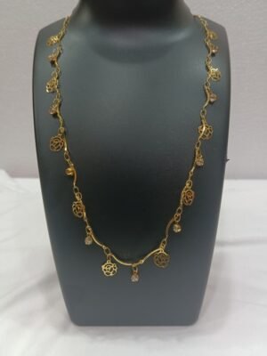 Beautiful Gold Plated Sleek Stone Link Chain Floral Necklace